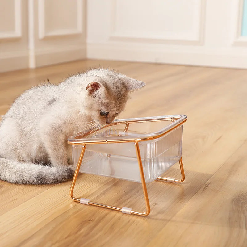 Elegante Transparante Verhoogde Voer- en Drinkbak voor Katten met Gouden Frame